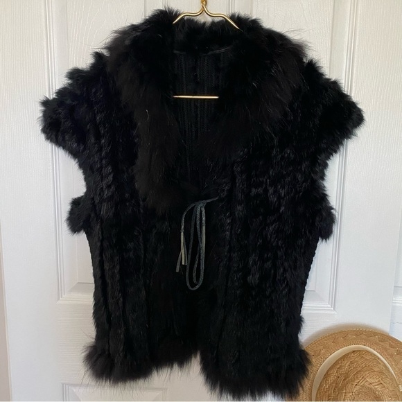 Black fur vest sweater sides size XL leather tight in front - Picture 1 of 11